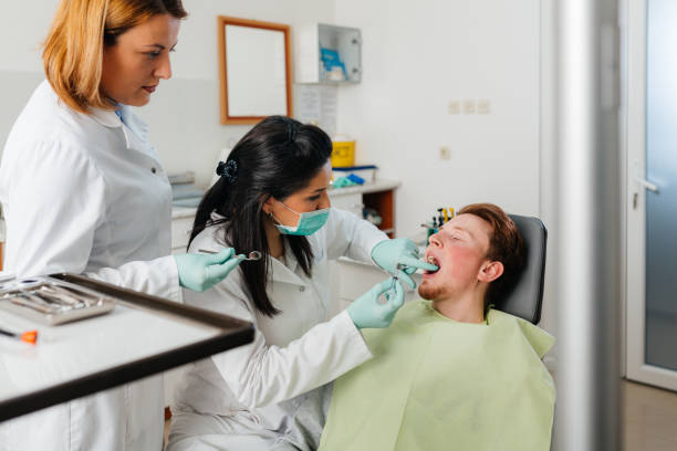 Best Urgent Care for Lost Fillings or Crowns in Venice, IL